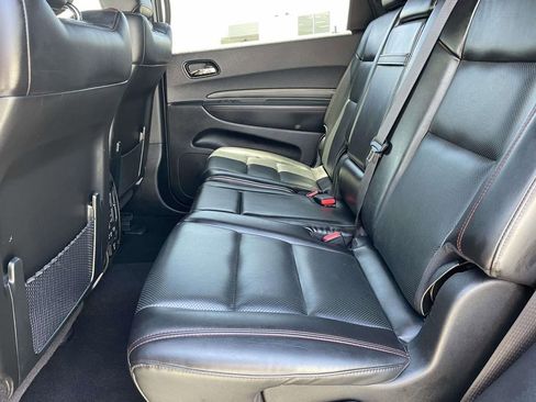 Used 2024 Dodge Durango GT RWD image 9