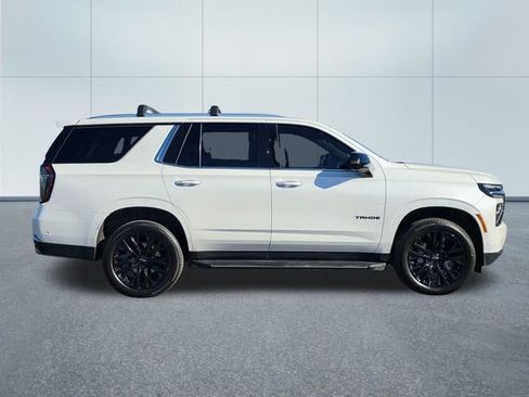 Used 2025 Chevrolet Tahoe Premier image 2