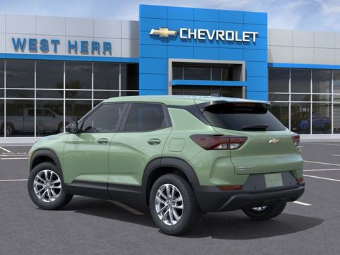 New 2026 Chevrolet TrailBlazer LS image 3