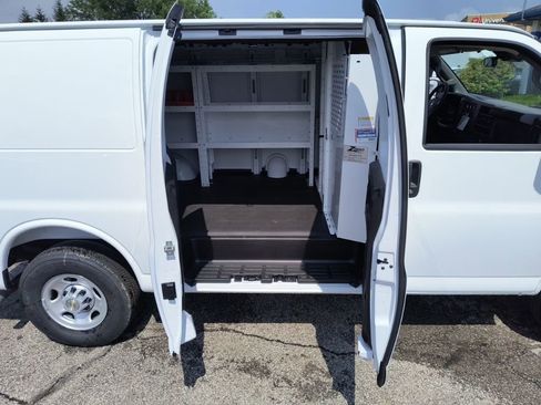 New 2025 Chevrolet Express 2500 w/ Driver Convenience Package image 15