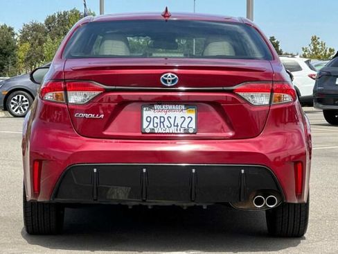 Used 2023 Toyota Corolla SE w/ Carpet Mat Package (TMS) FWD image 5