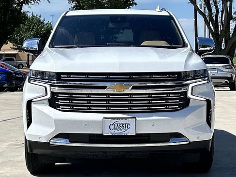 Used 2023 Chevrolet Tahoe Premier RWD image 9