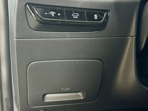 New 2026 Kia Niro Wave w/ Wave Preserve Package FWD image 11