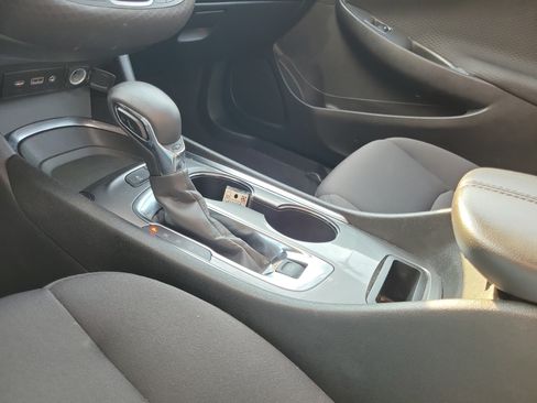 Used 2024 Chevrolet Malibu LT FWD image 29