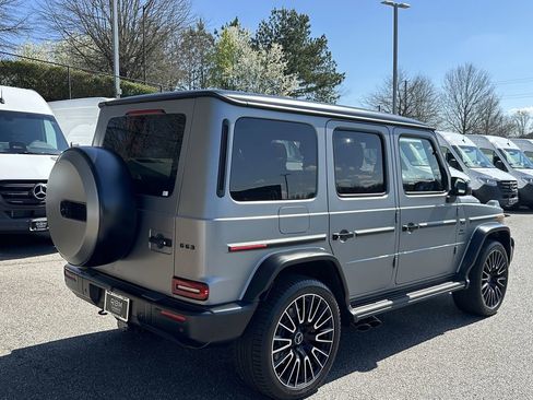 Used 2025 Mercedes-Benz G 63 AMG 4MATIC image 8