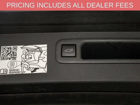 Used 2024 Toyota Highlander XSE AWD/4WD image 6