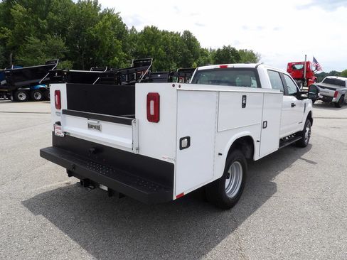 Used 2022 Ford F350 XL w/ Power Equipment Group AWD/4WD image 7