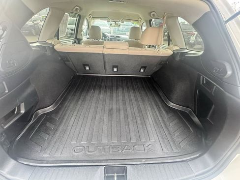 Used 2019 Subaru Outback 2.5i Premium AWD/4WD image 13