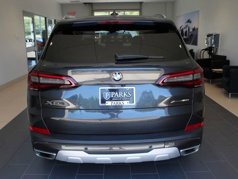 Used 2023 BMW X5 xDrive40i w/ Premium Package AWD/4WD image 28