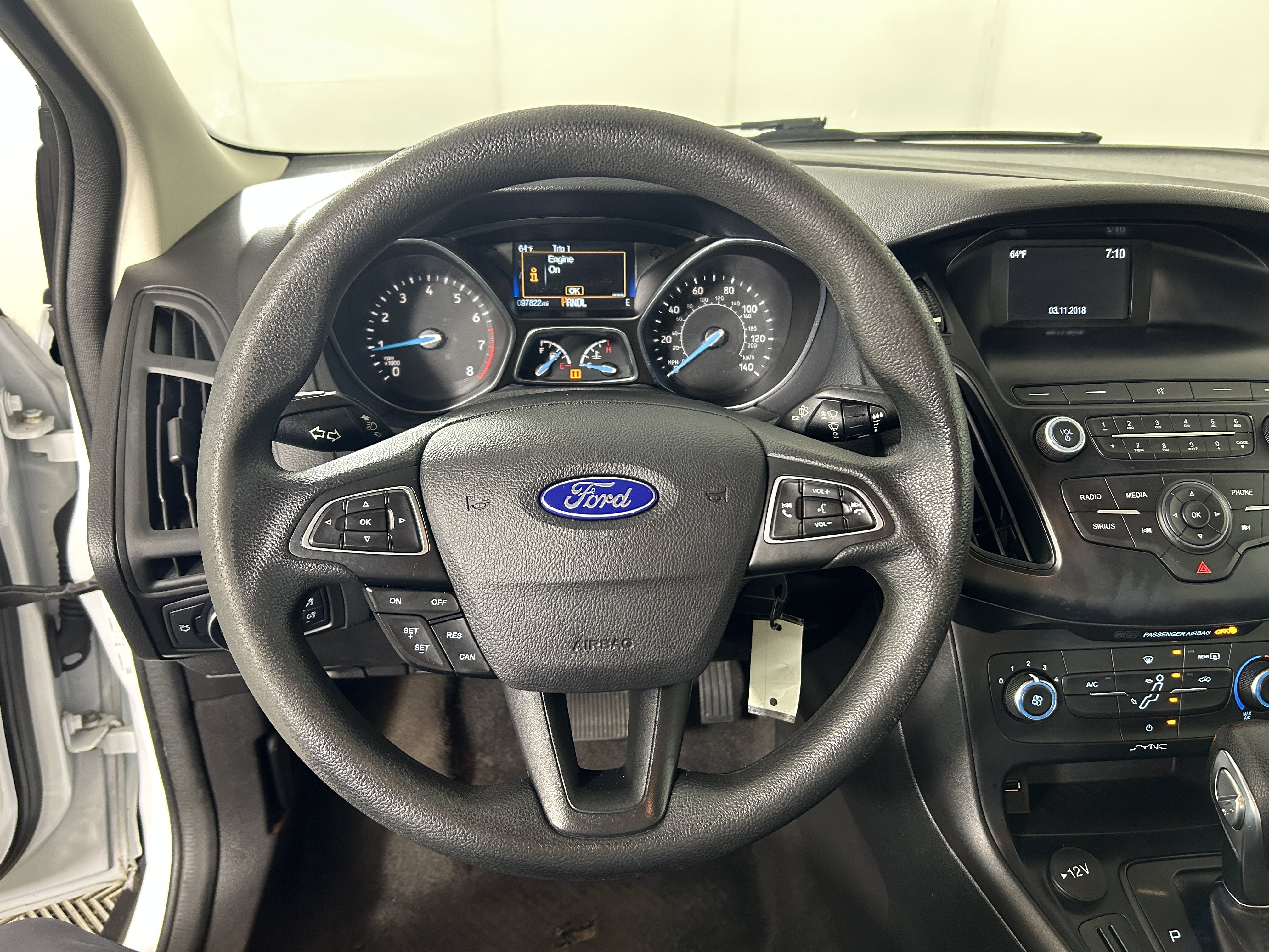 Used 2018 Ford Focus SE FWD image 10