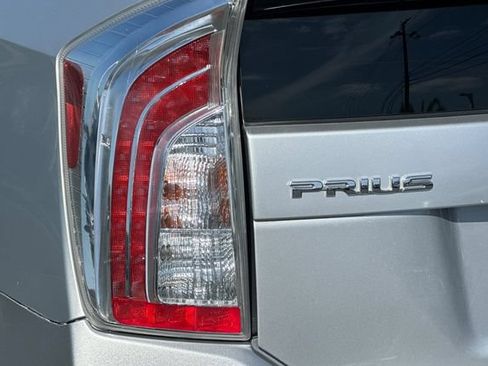 Used 2013 Toyota Prius Two FWD image 29