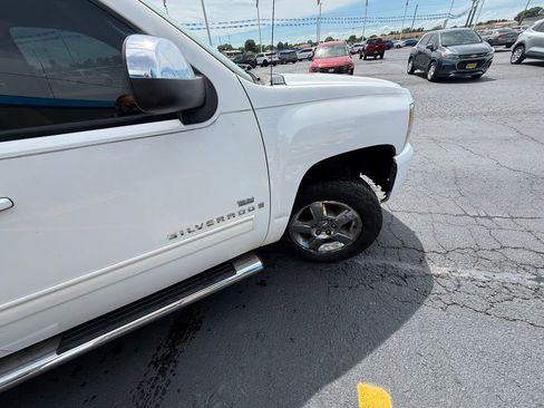 Used 2009 Chevrolet Silverado 1500 LTZ w/ Safety Package RWD image 3