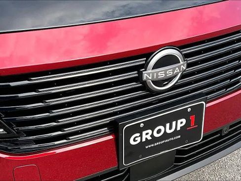 Certified 2025 Nissan Murano SV image 28