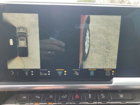 Used 2023 Chevrolet Silverado 1500 LTZ w/ Z71 Off-Road Package AWD/4WD image 57