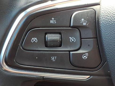 Used 2024 Buick Envista Sport Touring w/ Convenience I Package FWD image 16