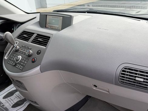 Used 2009 Nissan Quest SE w/ Seat Pkg image 11