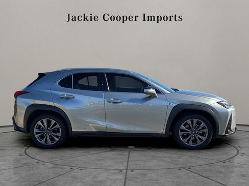 Used 2021 Lexus UX 250h F Sport image 6