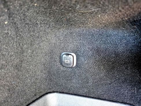 Used 2020 MAZDA CX-9 Touring w/ Touring Premium Package image 16