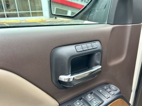 Used 2015 Chevrolet Silverado 1500 LTZ w/ LTZ Plus Package AWD/4WD image 24