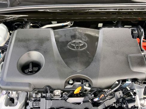 Certified 2025 Toyota Camry SE w/ Multimedia Upgrade Package FWD image 32