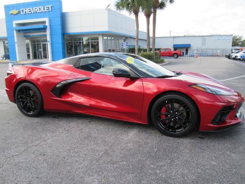 Used 2024 Chevrolet Corvette Stingray Premium Conv w/ Z51 Performance Package RWD image 6