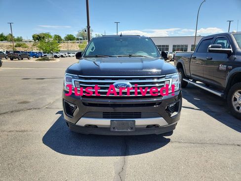 Used 2021 Ford Expedition Max XLT AWD/4WD image 2