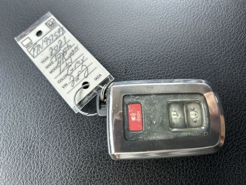Used 2021 Toyota 4Runner Limited AWD/4WD image 37