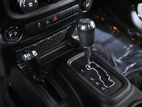 Used 2016 Jeep Wrangler Unlimited Sport w/ Quick Order Package 24S image 19