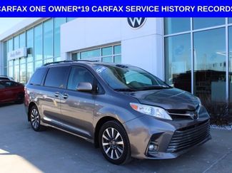 Used 2018 Toyota Sienna XLE w/ XLE Navigation Package 360° Tour