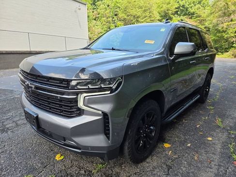 Used 2021 Chevrolet Tahoe RST w/ Luxury Package AWD/4WD image 3