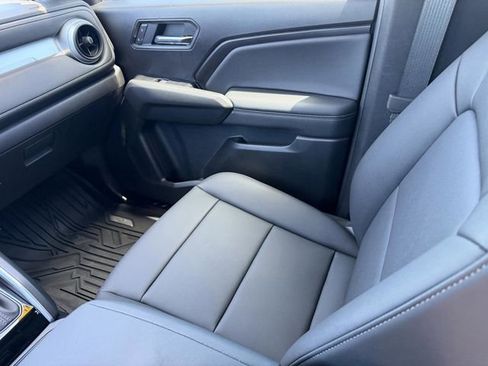 Certified 2026 Chevrolet Colorado LT w/ LT Convenience Package image 14