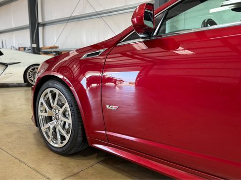 Used 2013 Cadillac CTS V image 11