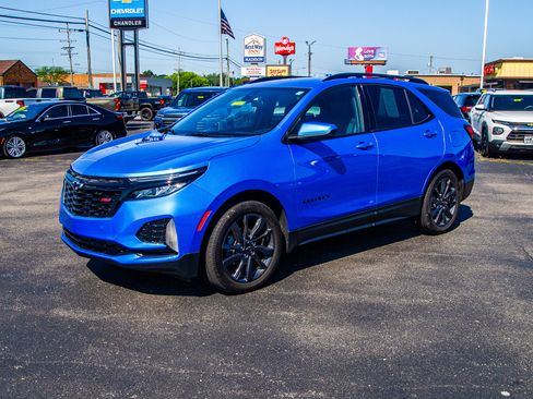Used 2024 Chevrolet Equinox RS FWD image 3
