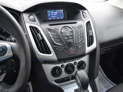 Used 2013 Ford Focus SE image 21