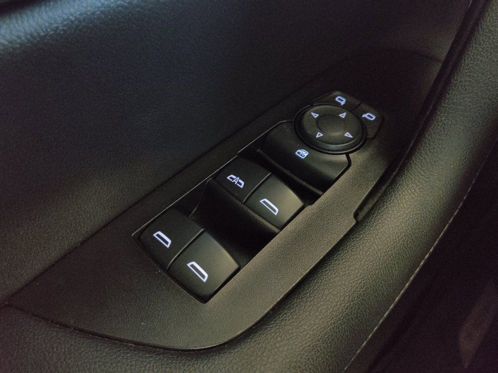 Used 2020 Chevrolet Blazer LT FWD image 27