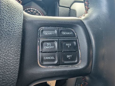 Used 2015 RAM 1500 Rebel AWD/4WD image 15