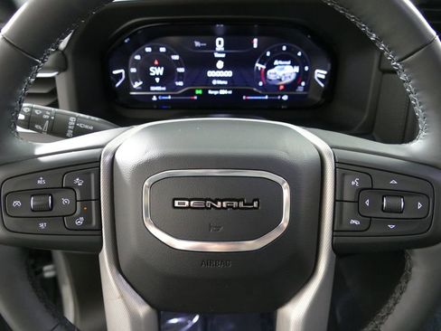 Used 2024 GMC Yukon Denali w/ Max Trailering Package AWD/4WD image 18