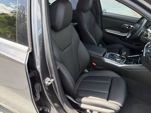 Used 2022 BMW 330i Sedan RWD image 18