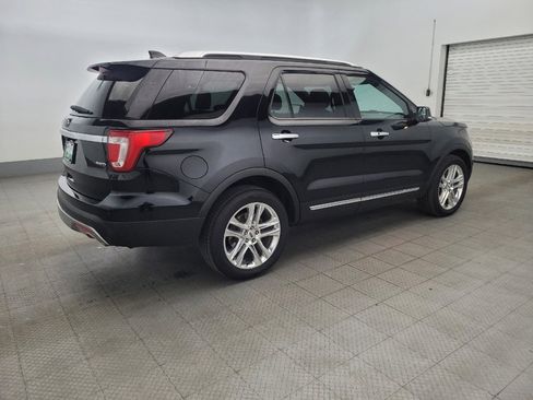 Used 2017 Ford Explorer Limited image 10