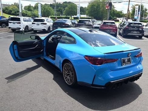 Used 2025 BMW M4 CS AWD/4WD image 39