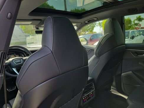 New 2026 Audi SQ8 Premium Plus AWD/4WD image 24