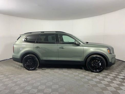 Used 2025 Kia Telluride EX X-Line AWD/4WD image 2