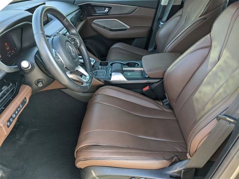 Used 2024 Acura MDX SH-AWD w/ Advance Package image 12