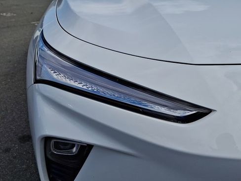 Used 2024 Buick Envista Preferred w/ Convenience I Package image 9