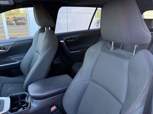 Used 2024 Toyota RAV4 SE w/ Weather & Moonroof Package AWD/4WD image 11