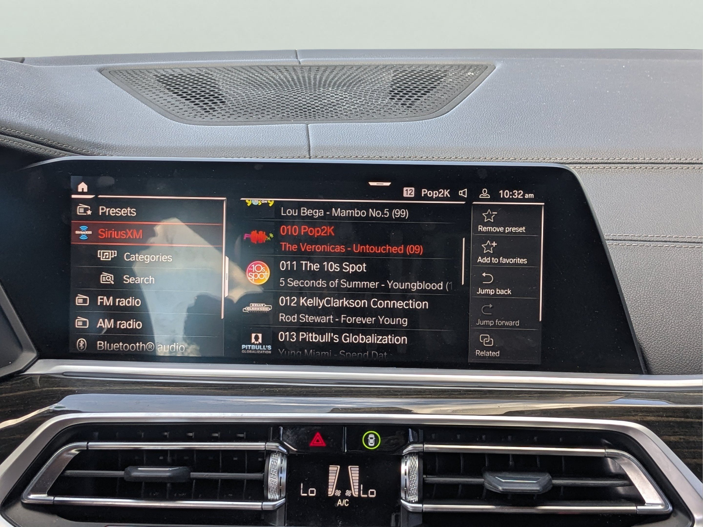 Used 2023 BMW X5 xDrive40i w/ Premium Package AWD/4WD image 14