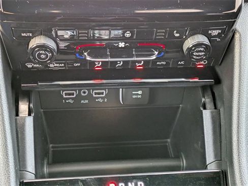 New 2025 Jeep Grand Cherokee Limited image 21