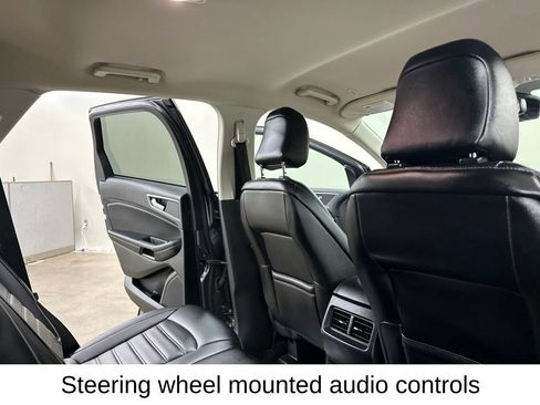 Used 2023 Ford Edge SEL AWD/4WD image 26