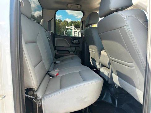 Used 2018 Chevrolet Silverado 1500 W/T AWD/4WD image 8