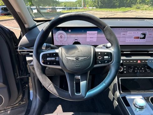 Used 2025 Genesis GV80 2.5T Standard AWD/4WD image 45